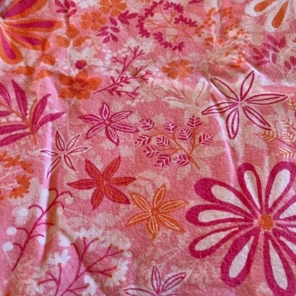 Talbots Tee - Picture 2 of 9